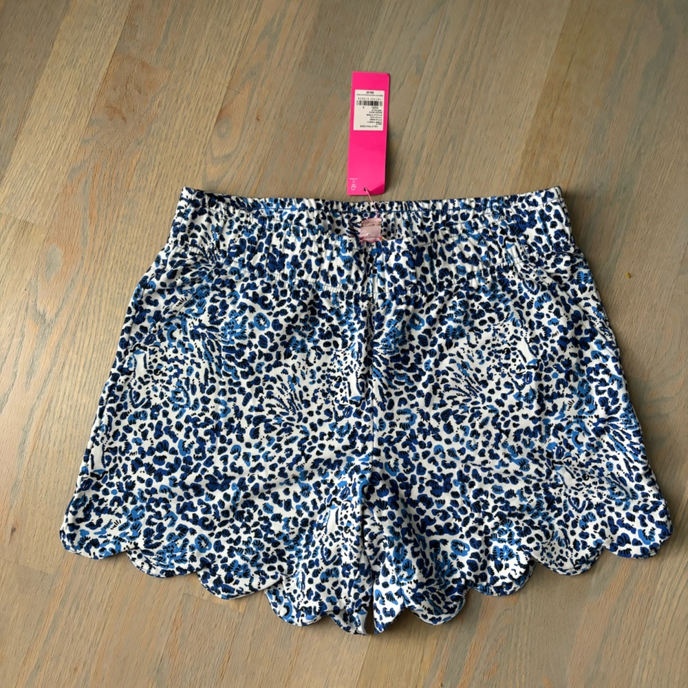 NWT Lilly Leva Knit Short Sz S